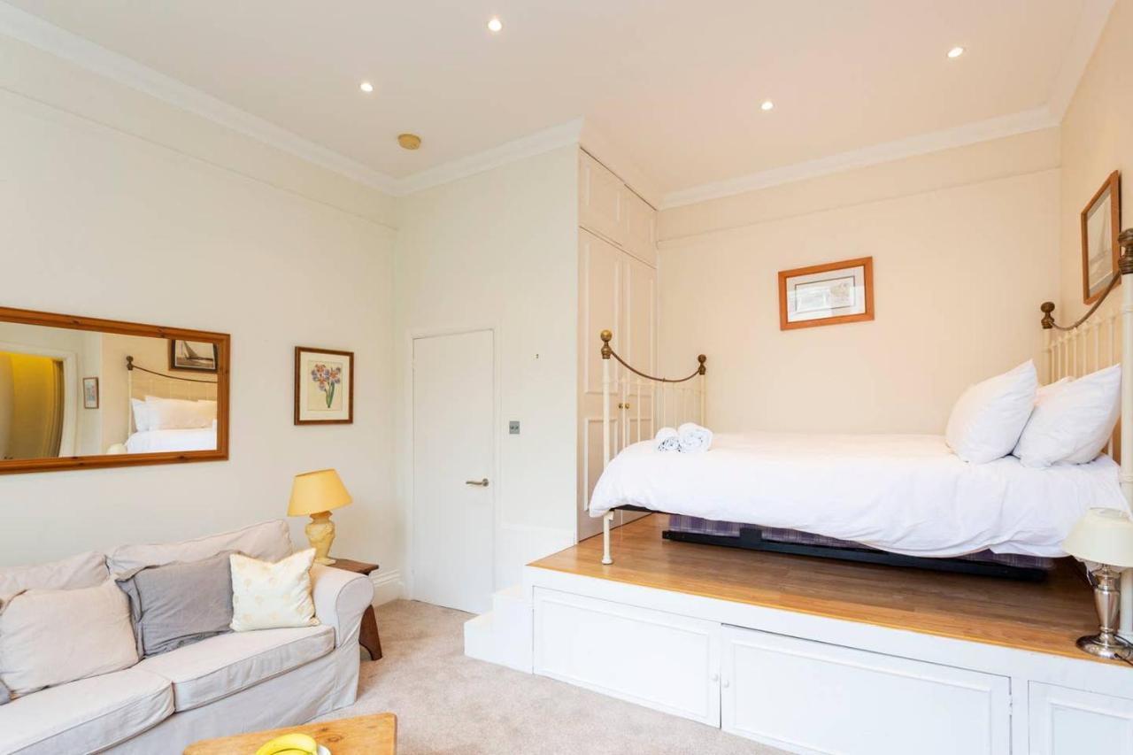 Charming Studio Near Clapham Common Appartement Londen Buitenkant foto